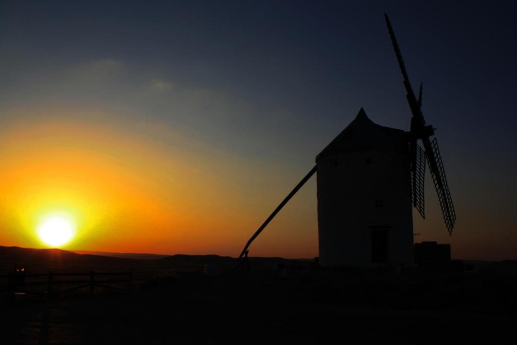 Posada De Los Consules Consuegra Bagian luar foto