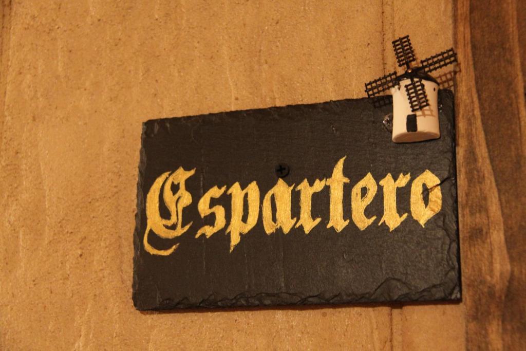 Posada De Los Consules Consuegra Ruang foto